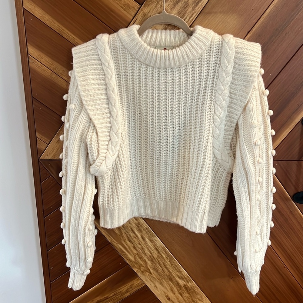 NWT FARM RIO off-white braided sweater, 100% acrylic ladies size small, chunky